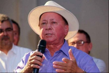 Dorner, Taborelli e outros 3 s