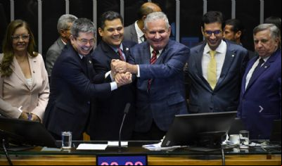 Congresso aprova Or
