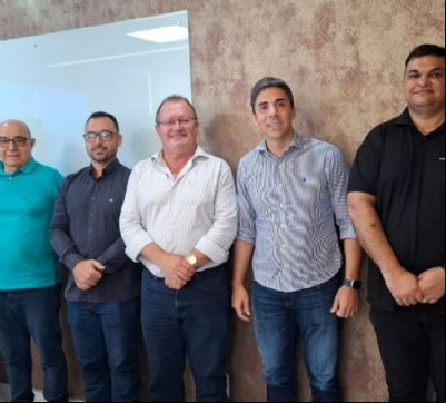 Prefeito Gilmar Wentz participa de reuni