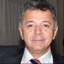 Dois suspeitos de envolvimento na execu