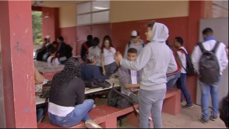 Estudantes de escolas em MT est