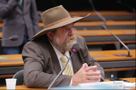 Nelson Barbudo est