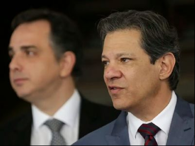 Todas as fichas de Haddad numa reuni