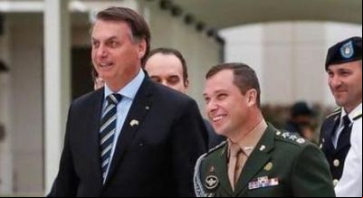 PF faz buscas na casa de Bolsonaro e prende ex-ajudante Mauro Cid em opera